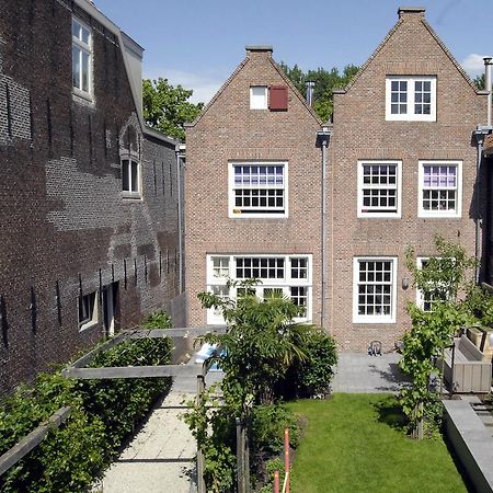 Benb Weesp Bed & Breakfast Bagian luar foto